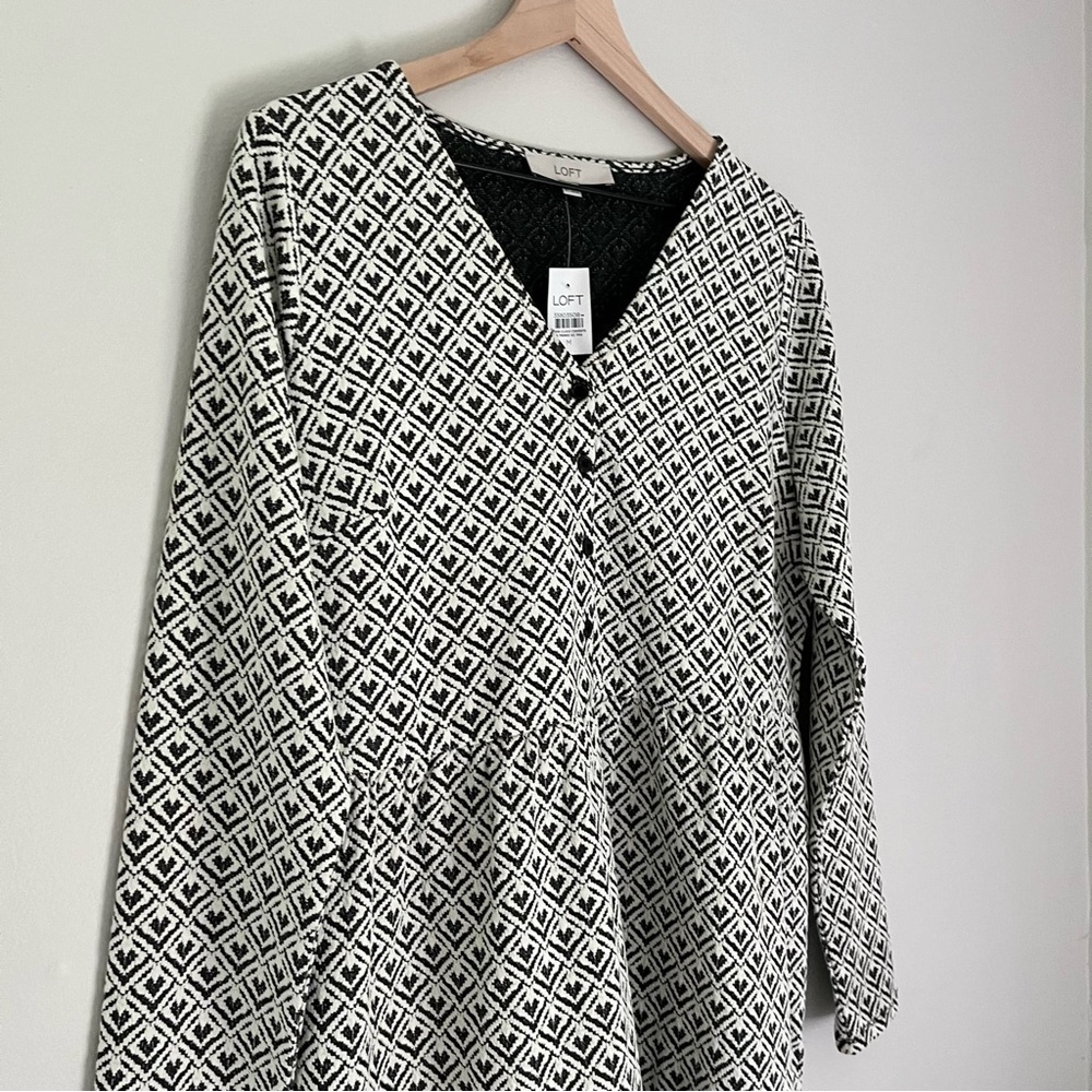 NWT‎ Loft Jacquard Button Flounce Swing Mini Dress Black White Size Medium - Picture 6 of 11
